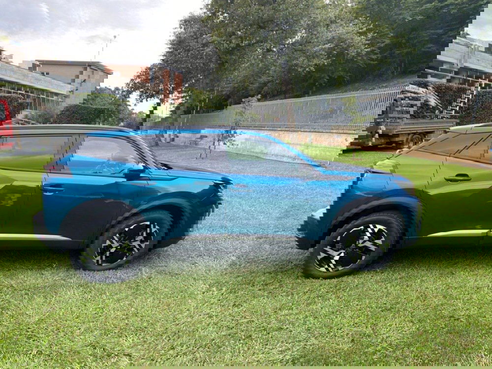 Peugeot 2008 nuova a Salerno (14)