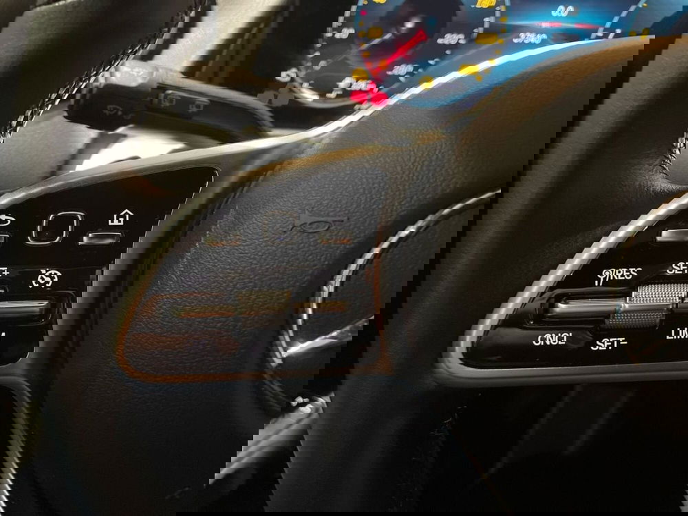 Mercedes-Benz GLB usata a Firenze (18)