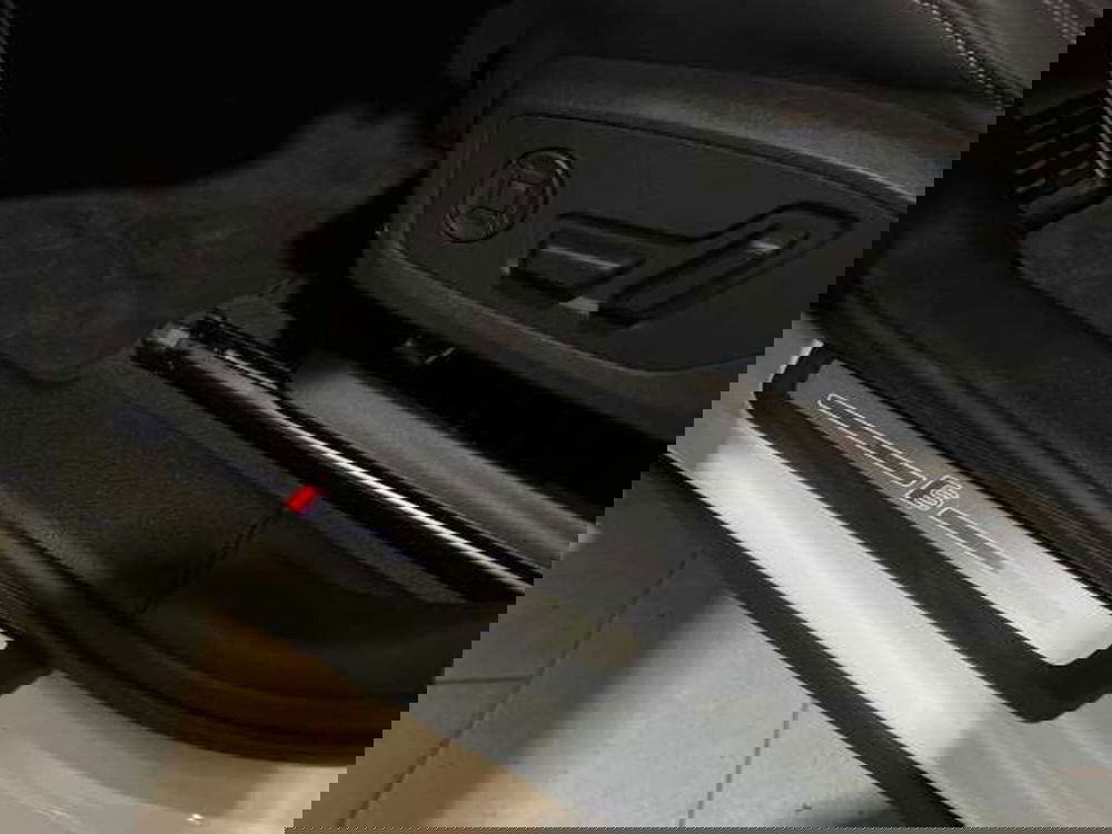 Audi Q3 Sportback nuova a Prato (14)