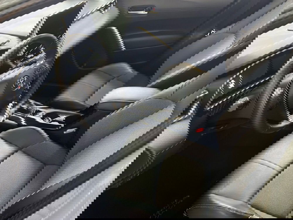 Toyota Corolla Cross Hybrid usata a Vicenza (11)