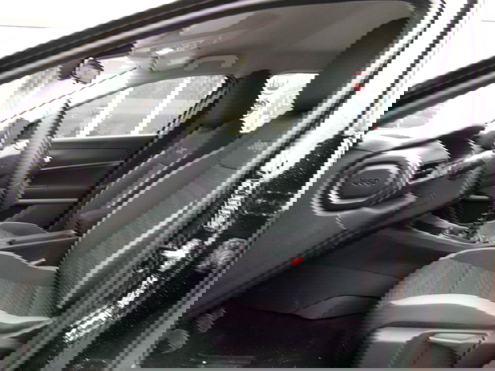 Jeep Avenger nuova a Venezia (10)