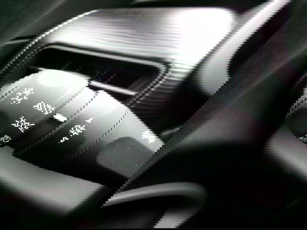 Jeep Avenger nuova a Venezia (18)