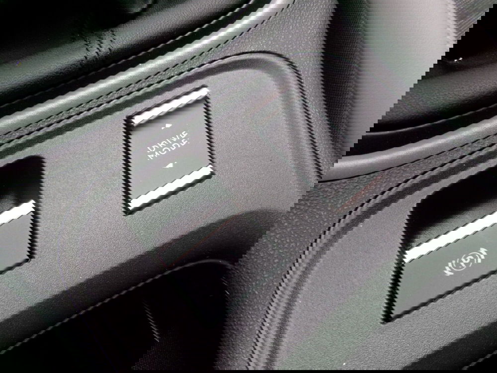 Jeep Avenger nuova a Venezia (20)