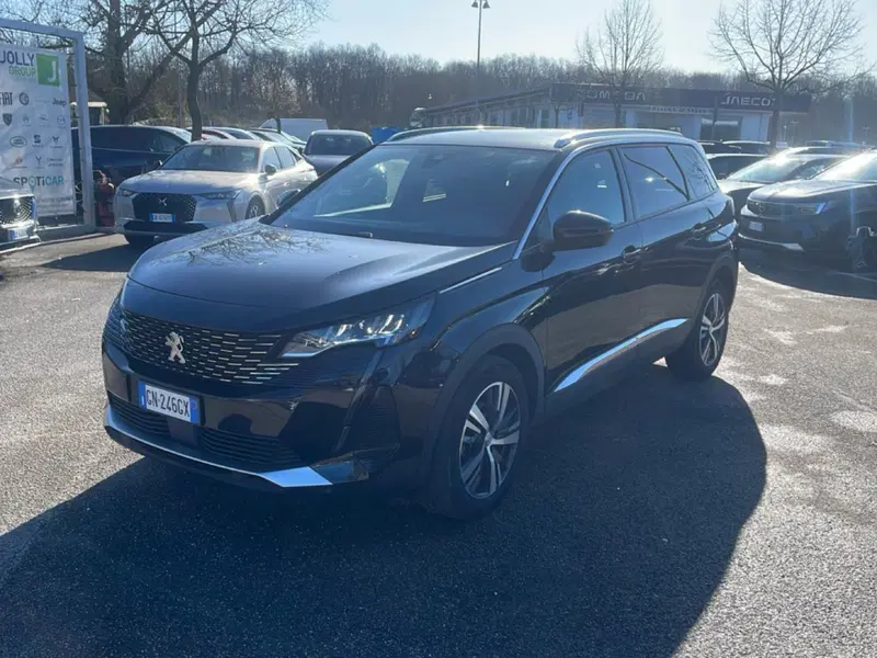 Peugeot 5008 usata a Frosinone