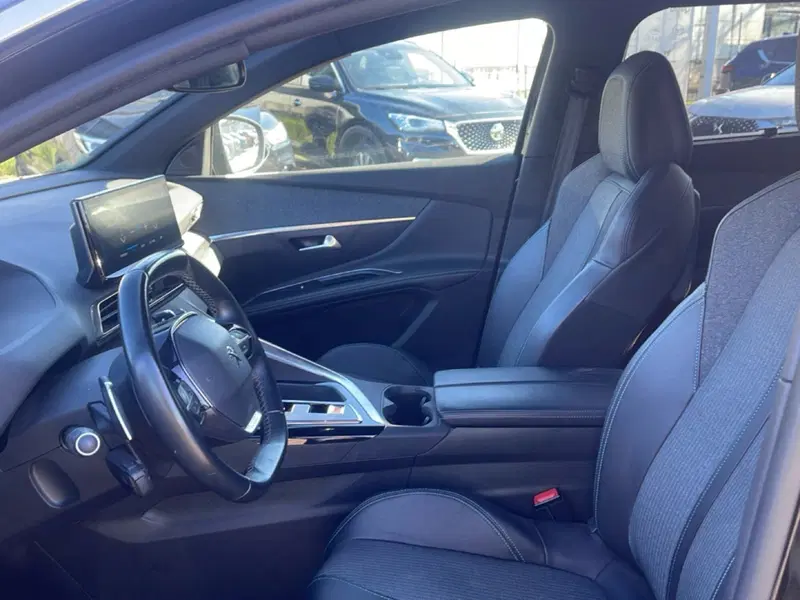 Peugeot 5008 usata a Frosinone (14)