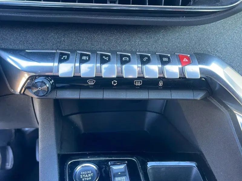 Peugeot 5008 usata a Frosinone (19)