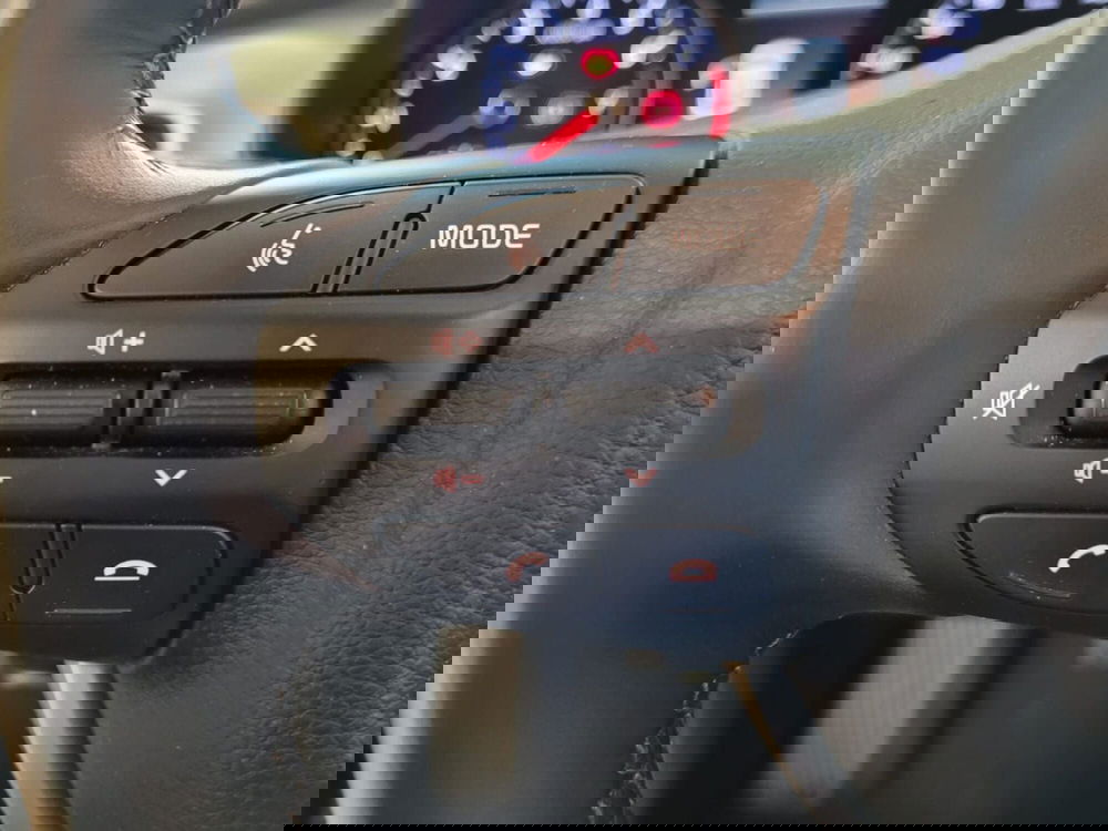 Kia Stonic usata a Rimini (15)