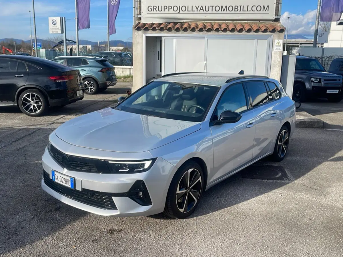 Opel Astra Station Wagon usata a Frosinone