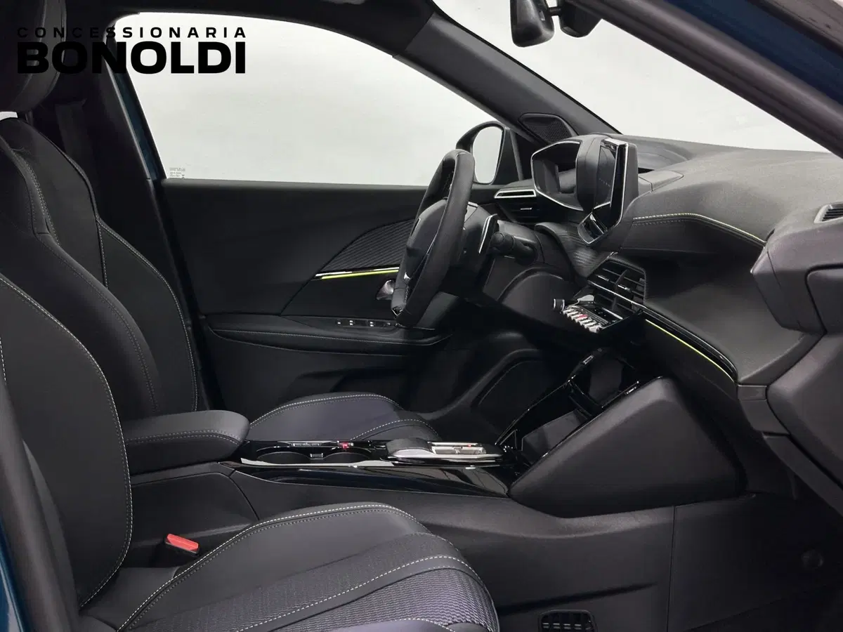 Peugeot 2008 nuova a Brescia (13)