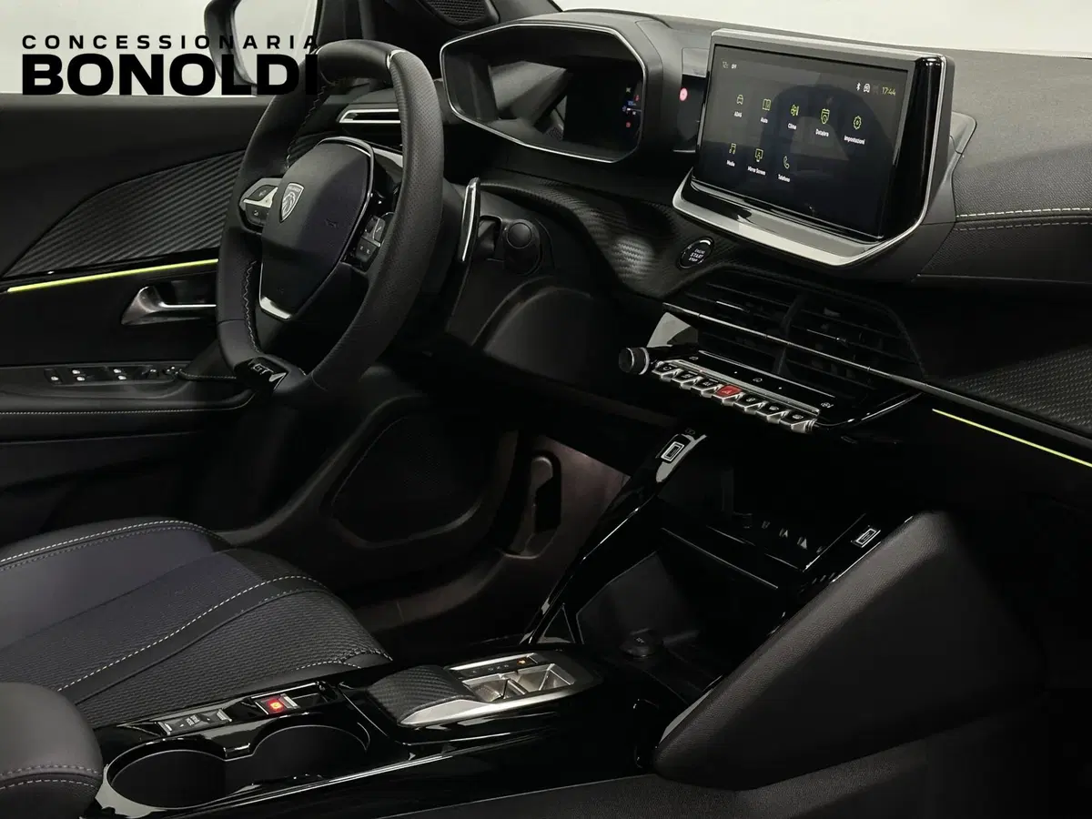 Peugeot 2008 nuova a Brescia (14)