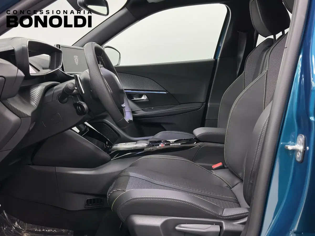 Peugeot 2008 nuova a Brescia (8)
