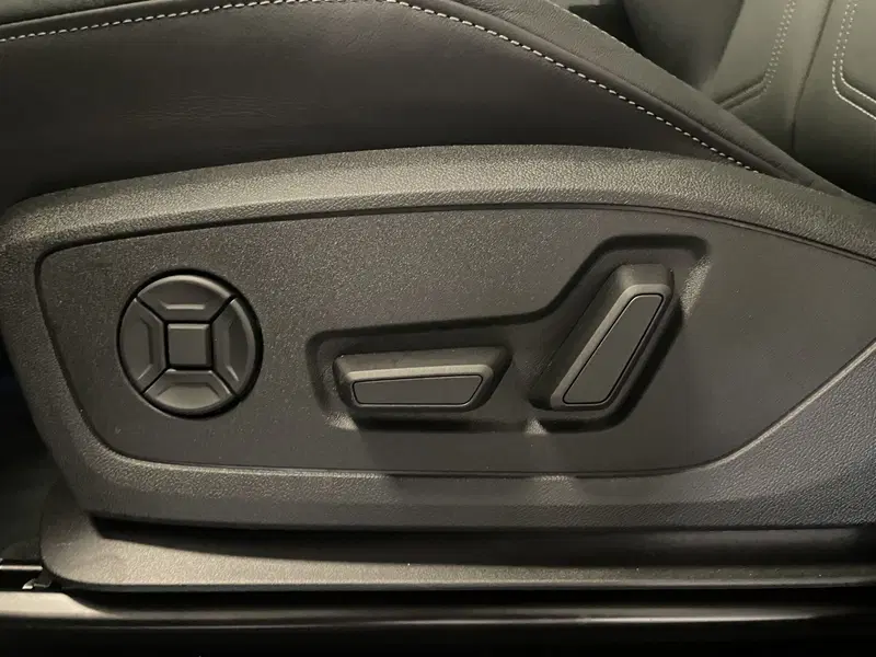 Audi Q3 Sportback nuova a Brescia (15)