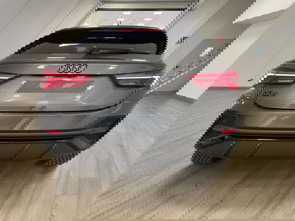 Audi Q3 Sportback nuova a Brescia (5)
