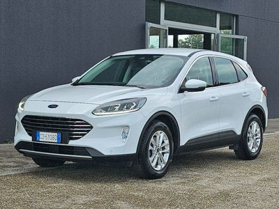 Ford Kuga 1.5 EcoBlue 120 CV 2WD Titanium del 2020 usata a Foggia