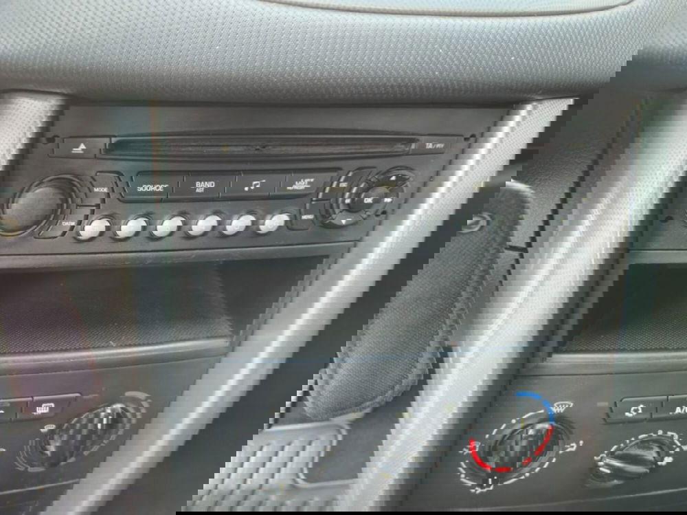 Peugeot 207 usata a Foggia (12)