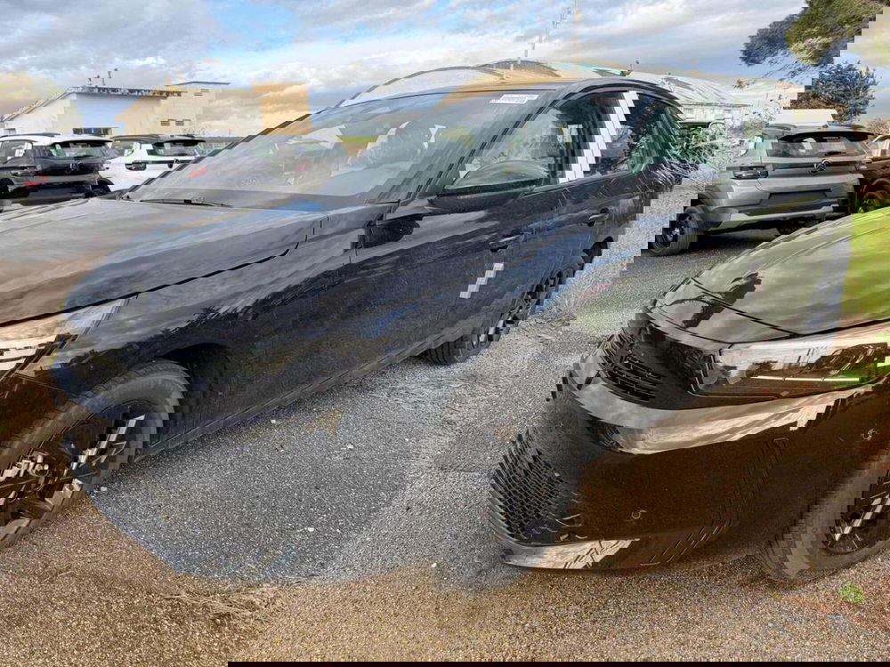 Opel Corsa nuova a Foggia