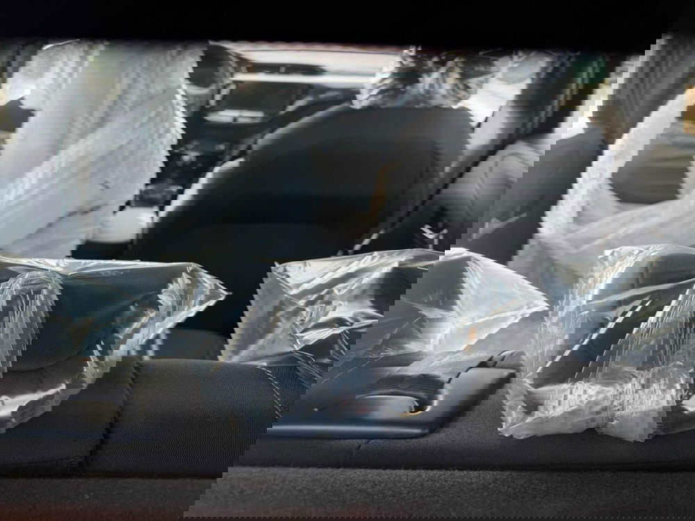 Opel Corsa nuova a Foggia (10)