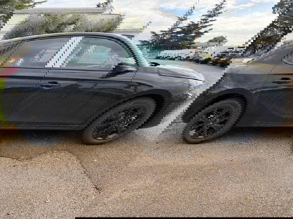 Opel Corsa nuova a Foggia (5)