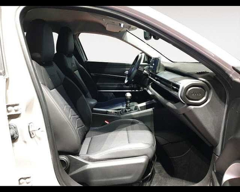 Jeep Avenger usata a Cuneo (13)