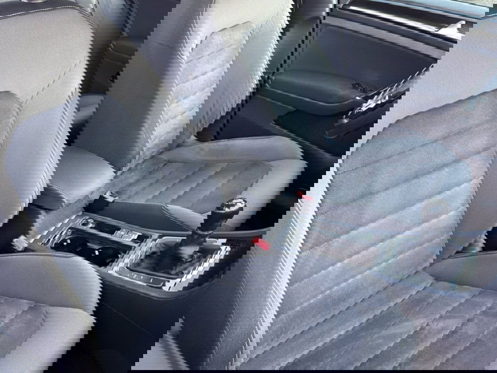 Volkswagen Golf usata a Terni (11)