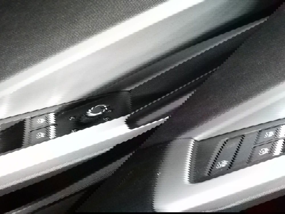 Audi Q3 usata a Bari (12)