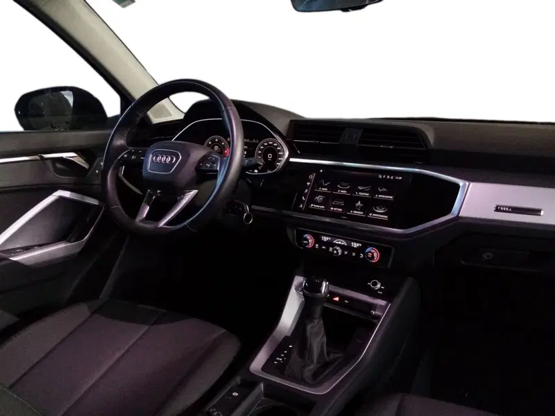 Audi Q3 usata a Bari (4)