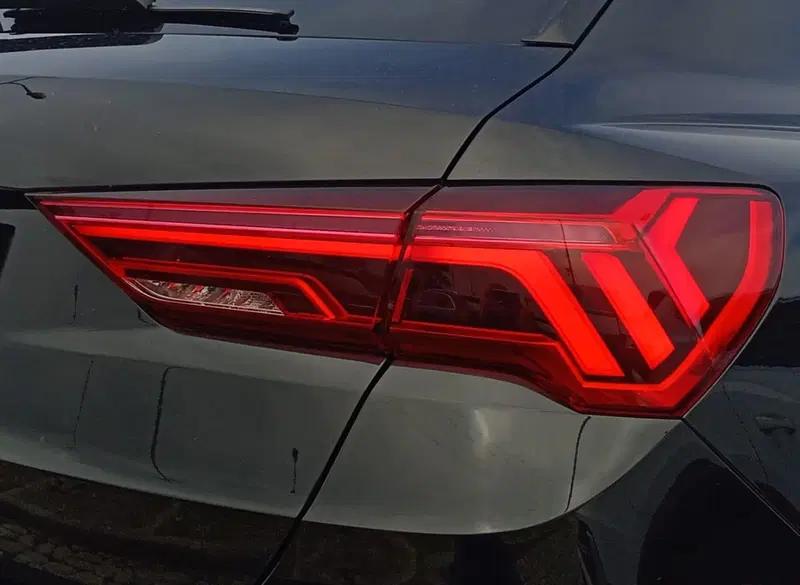 Audi Q3 usata a Bari (9)