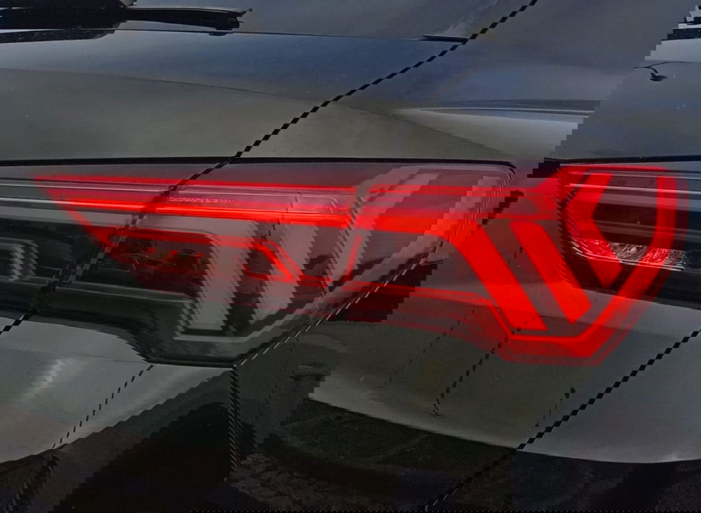 Audi Q3 usata a Bari (9)