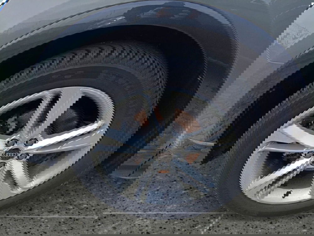 Audi Q3 Sportback usata a Bari (13)