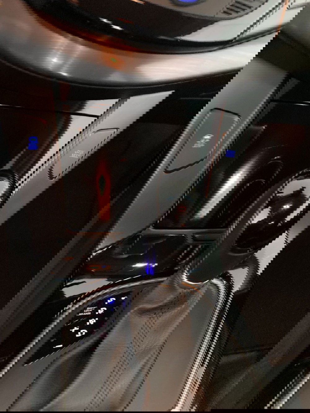 Hyundai i40 Station Wagon usata a Foggia (12)