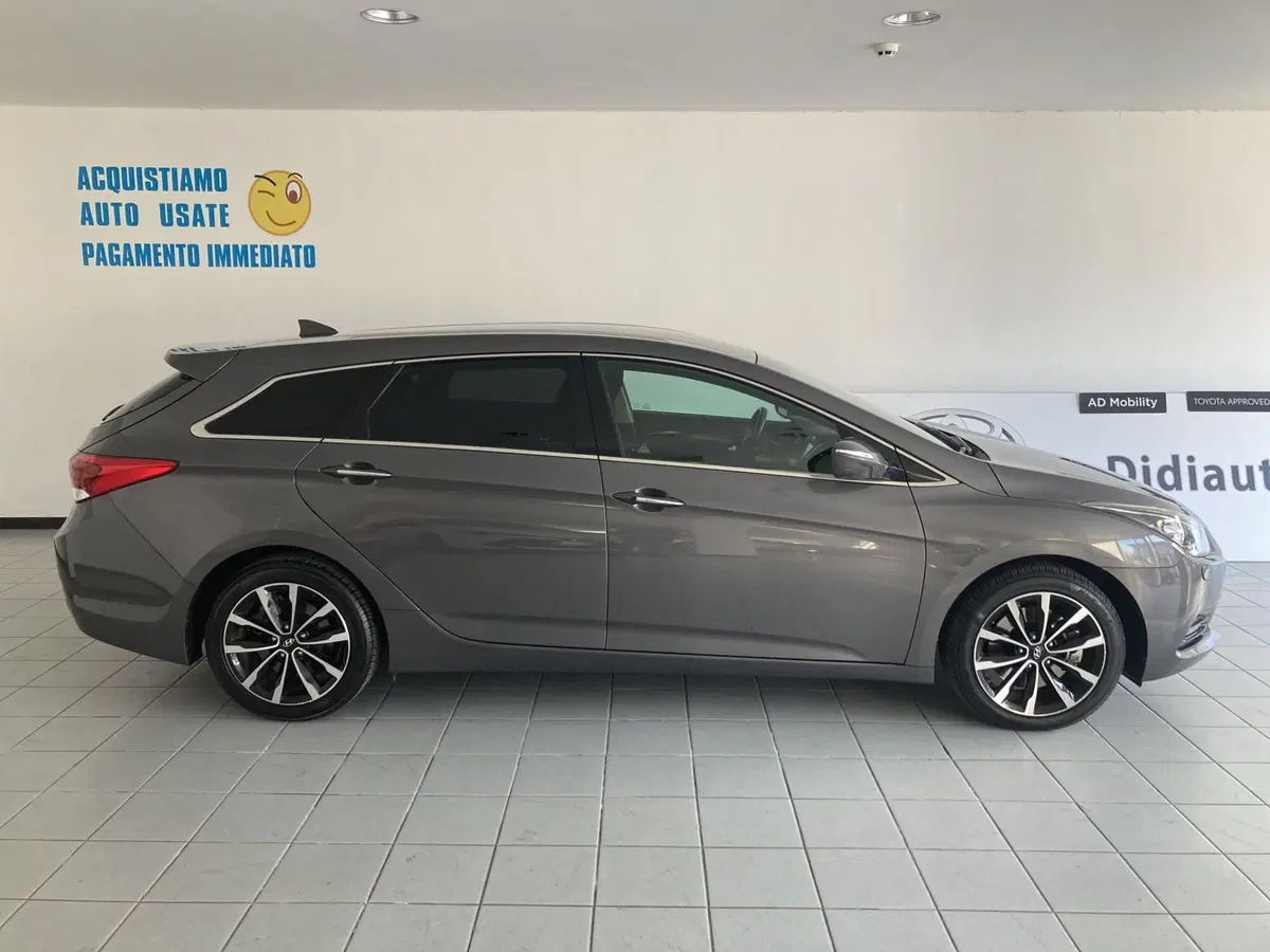 Hyundai i40 Station Wagon usata a Foggia (3)