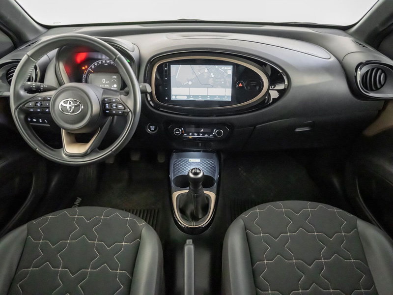 Toyota Aygo X usata a Foggia (9)