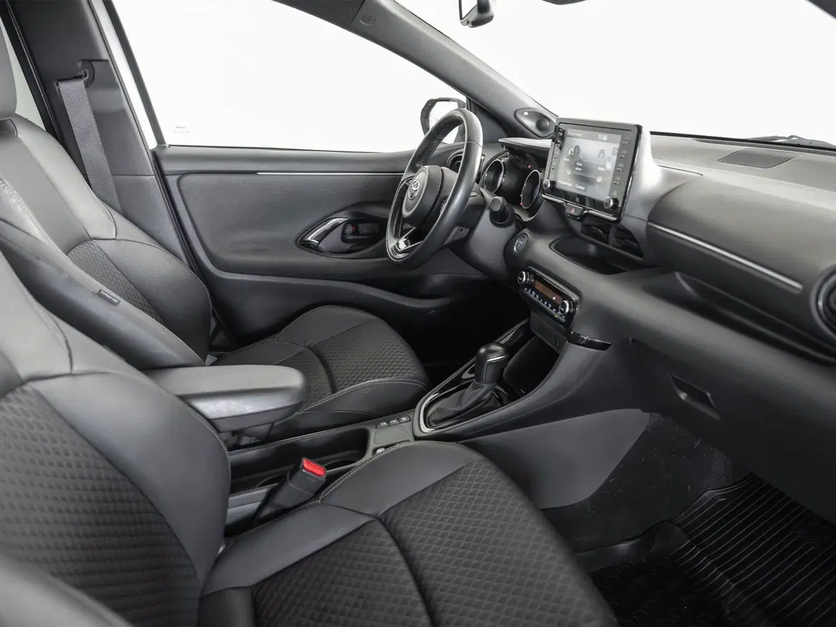 Toyota Yaris usata a Foggia (7)