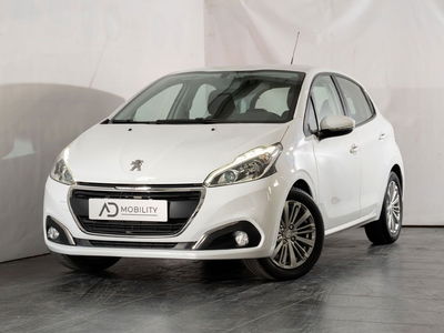 Peugeot 208 82 Stop&amp;Start 5 porte Active del 2019 usata a San Severo
