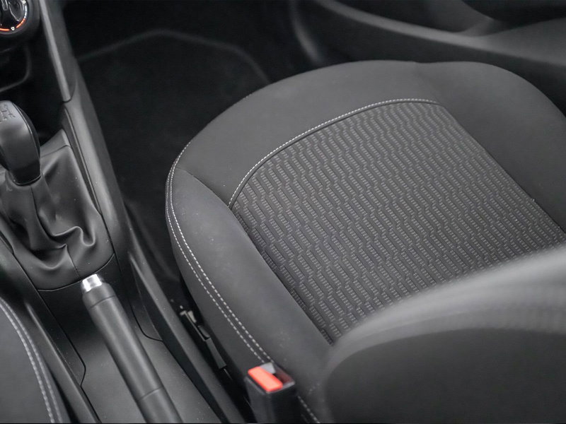 Peugeot 208 usata a Foggia (17)