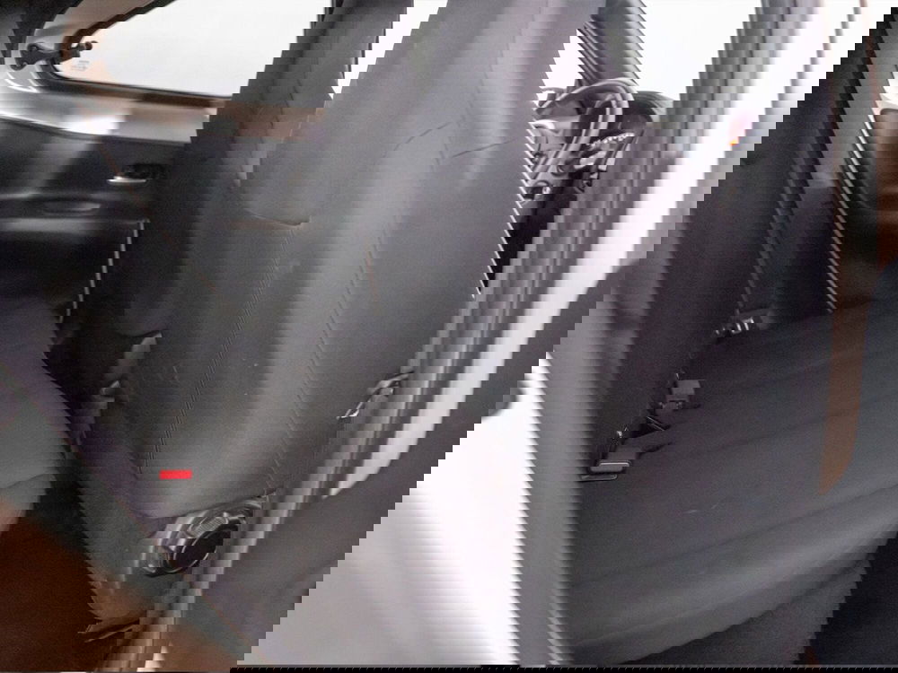 Toyota Aygo X usata a Foggia (8)