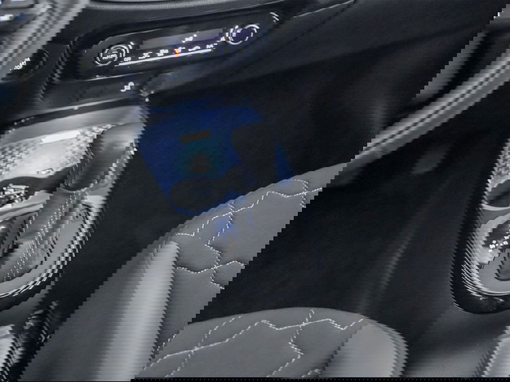 Toyota Aygo X usata a Foggia (18)