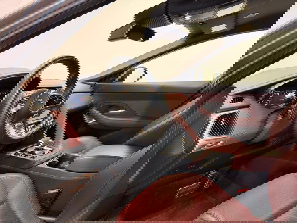 Jaguar E-Pace usata a Venezia (8)