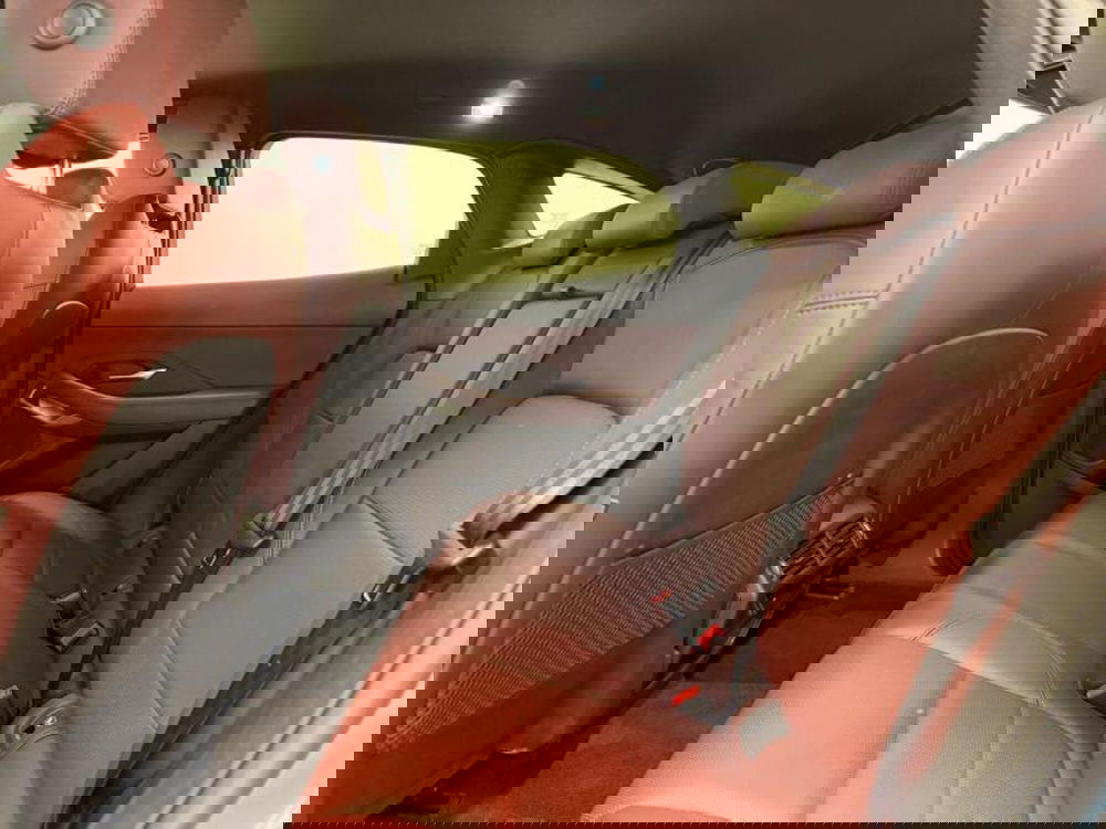 Jaguar E-Pace usata a Venezia (9)