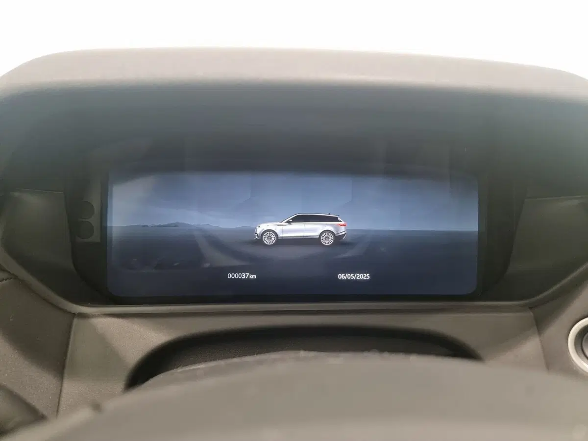 Land Rover Range Rover Velar usata a Cuneo (10)