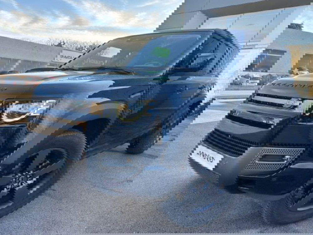 Land Rover Defender usata a Pesaro-Urbino