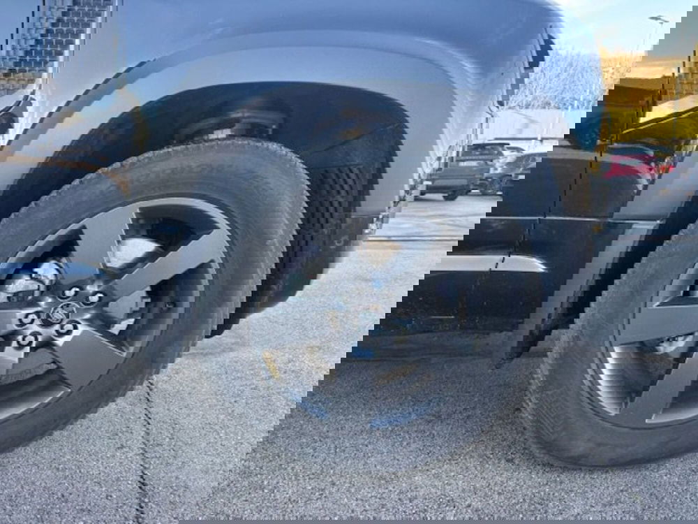 Land Rover Defender usata a Pesaro-Urbino (9)