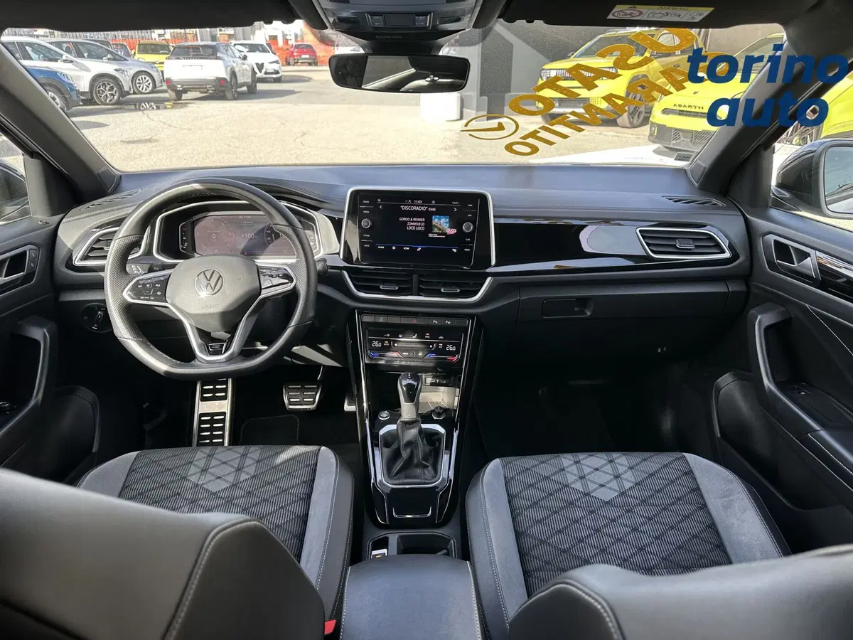 Volkswagen T-Roc usata a Torino (9)