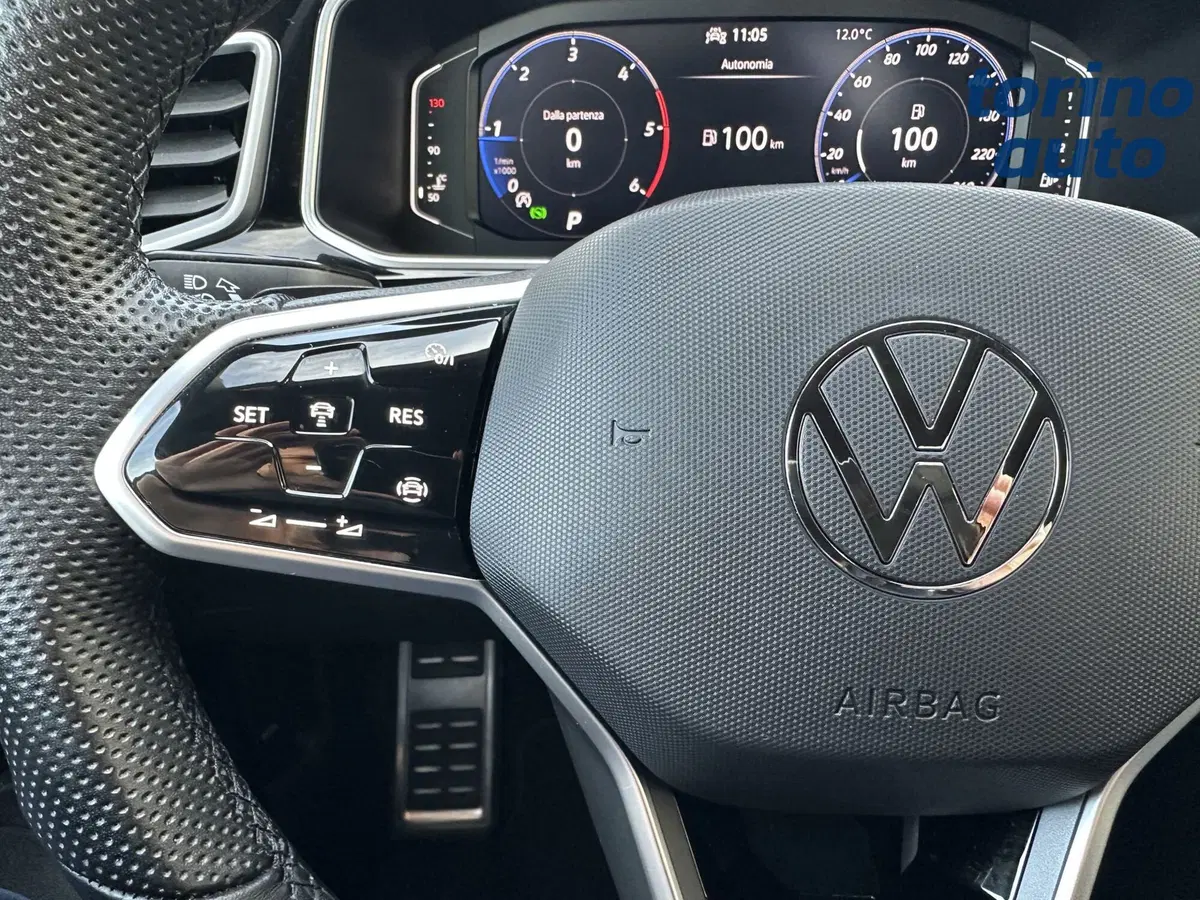 Volkswagen T-Roc usata a Torino (12)