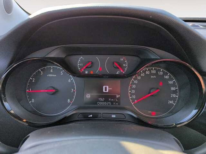 Opel Crossland X usata a Treviso (10)