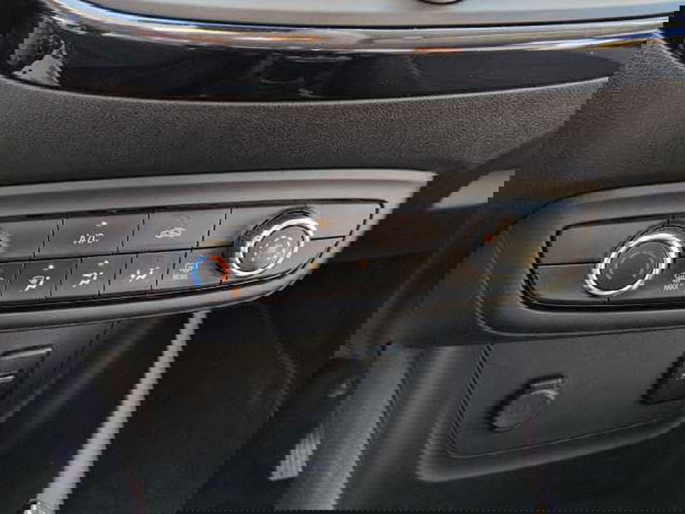 Opel Crossland X usata a Treviso (19)