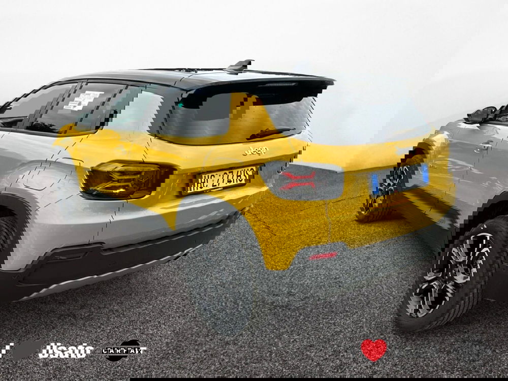 Jeep Avenger nuova a Latina (4)