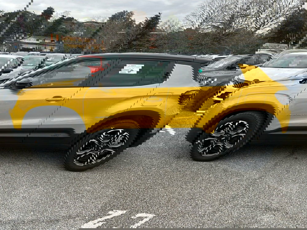 Jeep Avenger nuova a Latina (8)