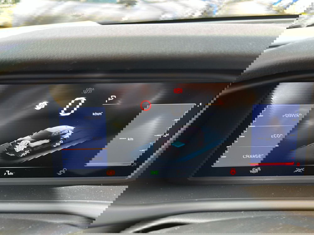 Jeep Avenger nuova a Latina (15)