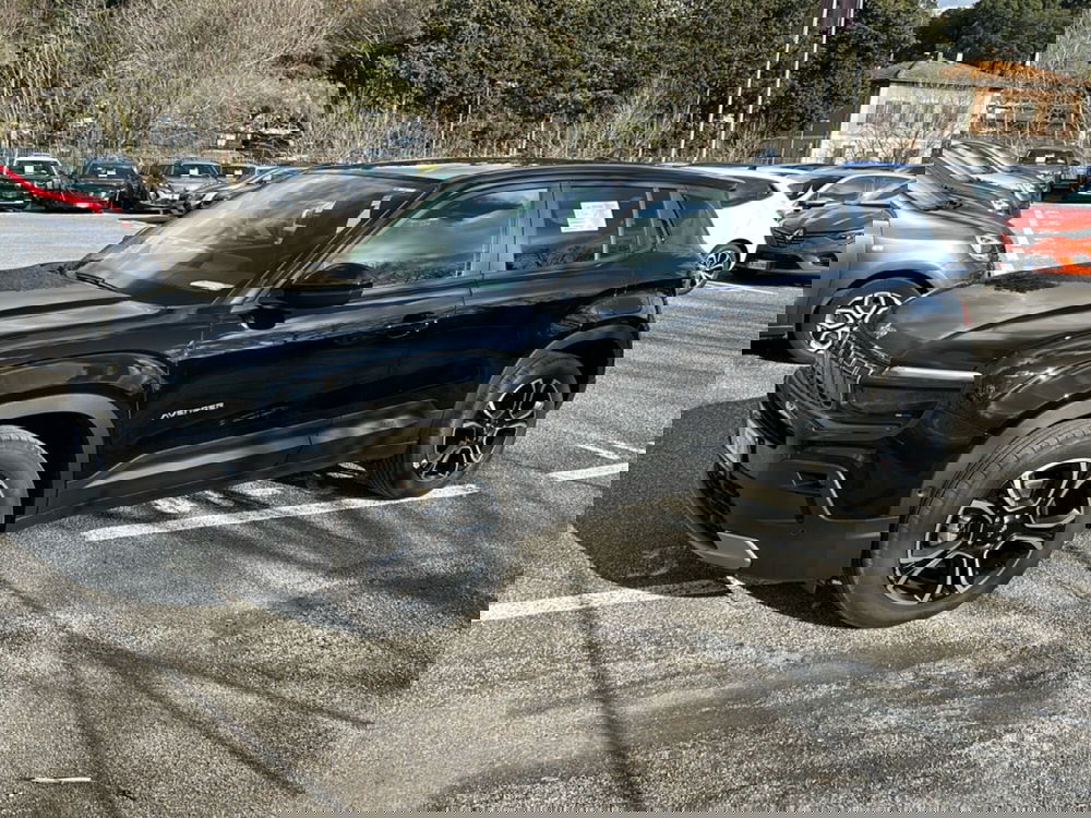 Jeep Avenger nuova a Latina (8)